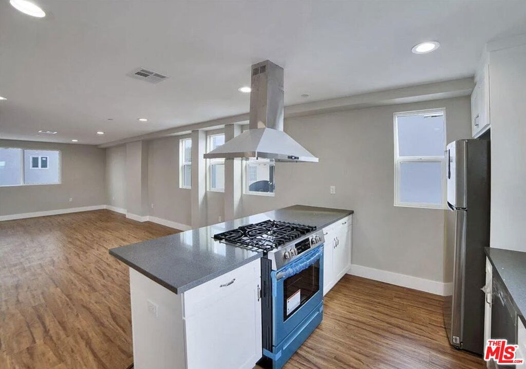 Properties 3 2301 Hauser Boulevard