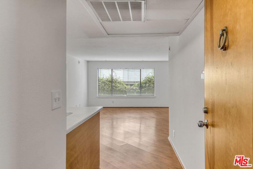 2121 Beloit Avenue 107