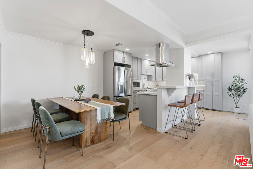 7250 Franklin Avenue 615