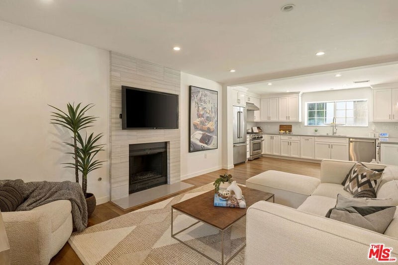11734 Sunshine Terrace