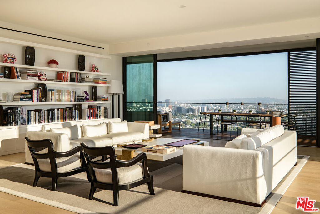 9040 Sunset Boulevard 1101