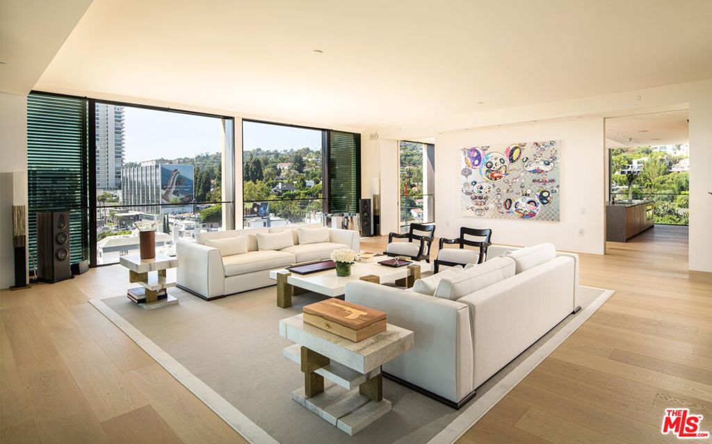 9040 Sunset Boulevard 1101