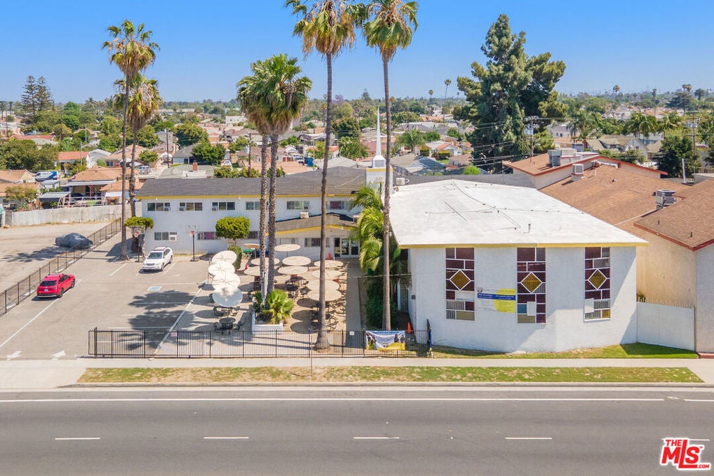 400 S Santa Fe Avenue