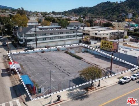 9938 Commerce Avenue Tujunga CA 91042