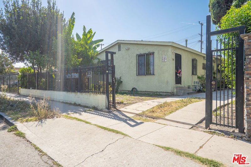 606 W 78th Street