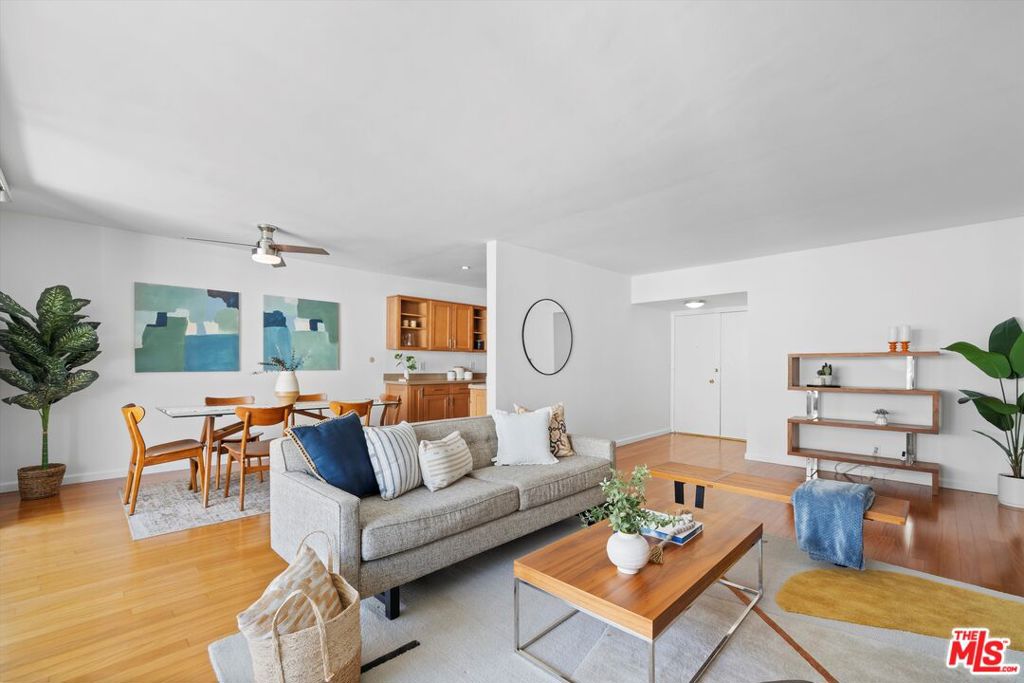 7260 Hillside Avenue 305