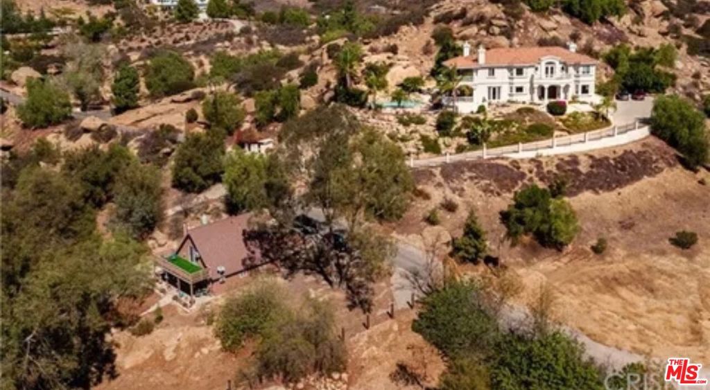 Properties 2 7449 Studio Road
