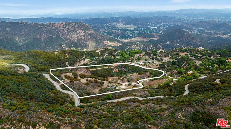 14613 Yerba Buena Road