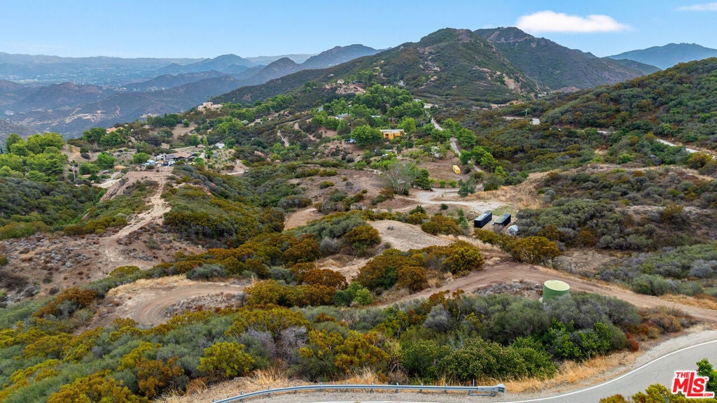 14613 Yerba Buena Road