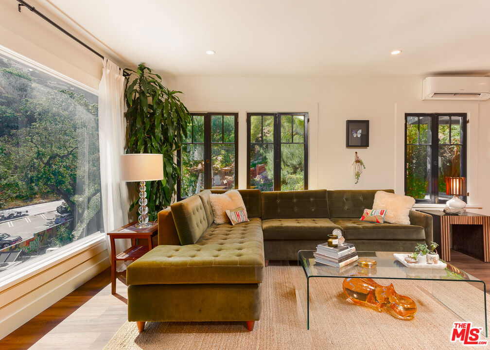 2108 Tavern Trail