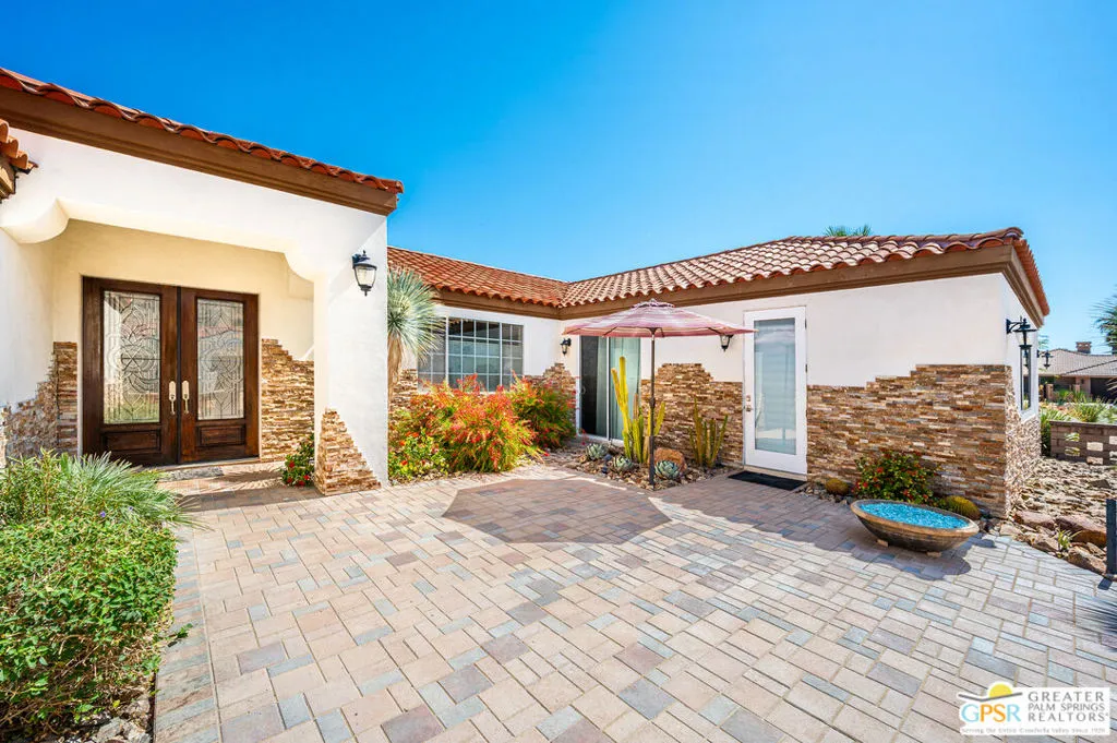 Palm Springs, California 92264, United States, 4 Bedrooms Bedrooms, ,4 BathroomsBathrooms,Residential,Active,144352