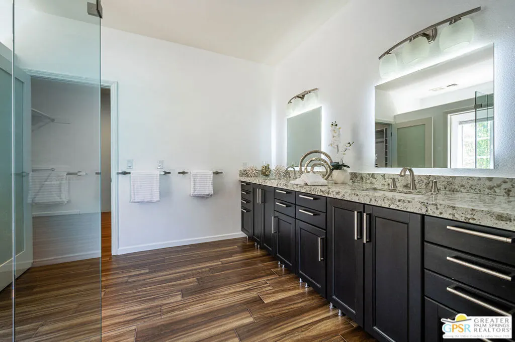 Palm Springs, California 92264, United States, 4 Bedrooms Bedrooms, ,4 BathroomsBathrooms,Residential,Active,144352