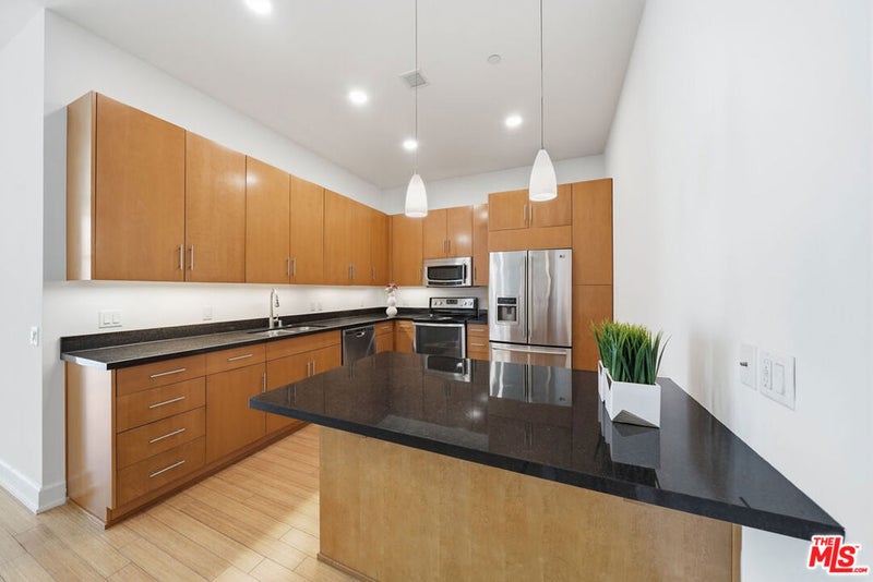 3223 W 6th Street 605