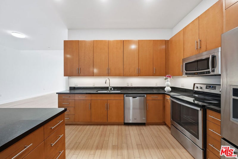 3223 W 6th Street 605