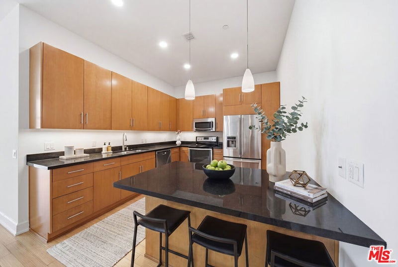 3223 W 6th Street 605