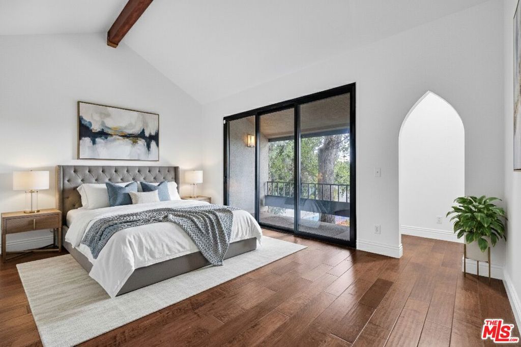 8711 Falmouth Avenue 104