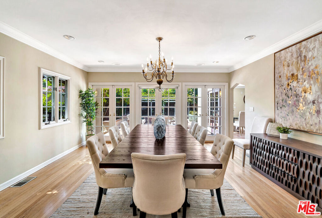 Properties 2 215 S Mccarty Drive