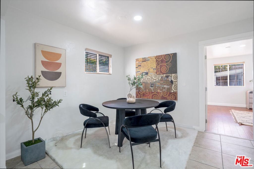 Properties 3 4814 Pickford Street