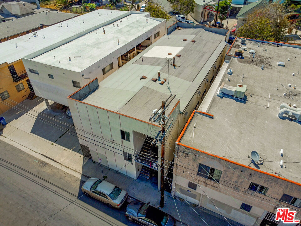 Properties 2 835 Cleveland Street