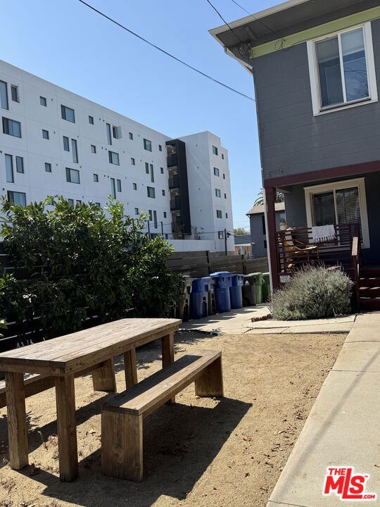 2116 Kent Street