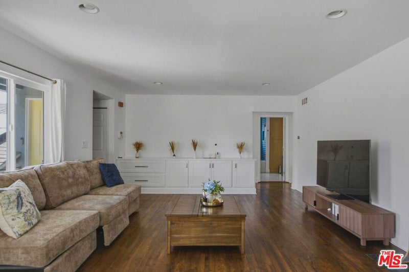 4218 Don Arellanes Drive