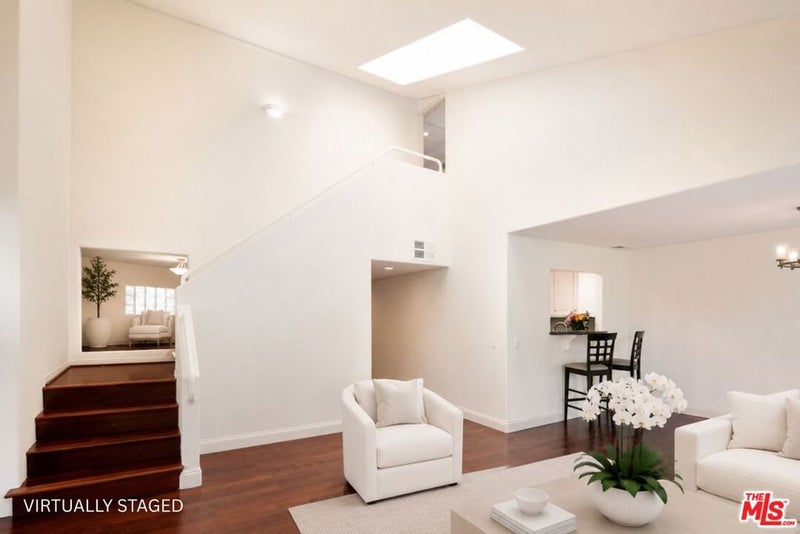 16040 W Sunset Boulevard 308
