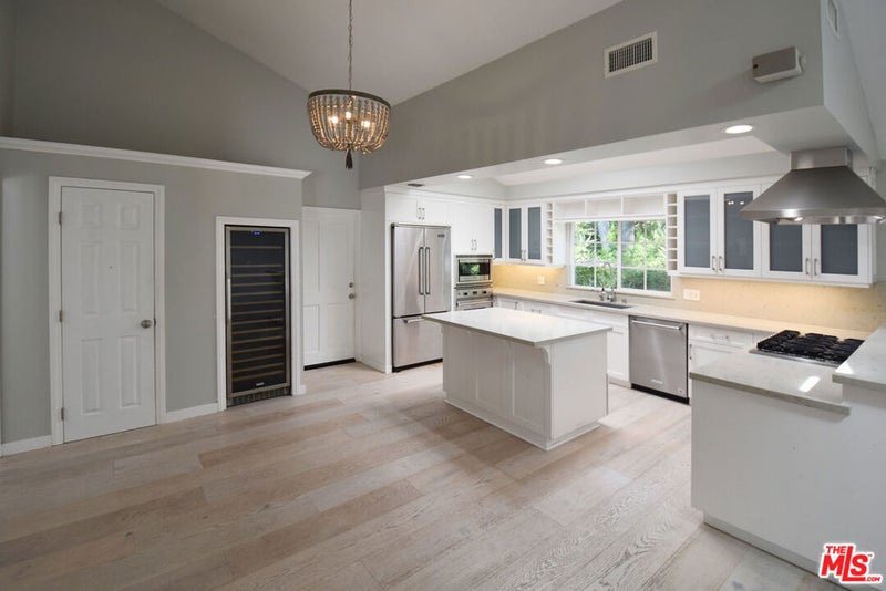 3614 Malibu Country Drive