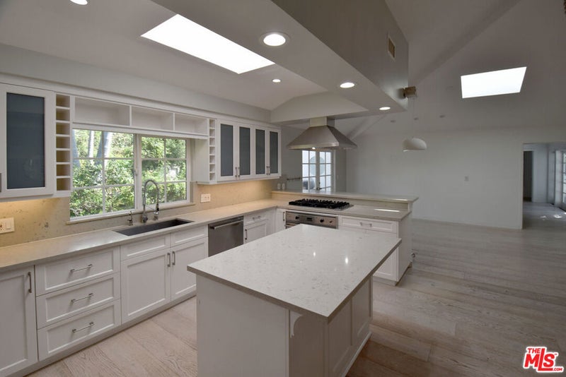 3614 Malibu Country Drive