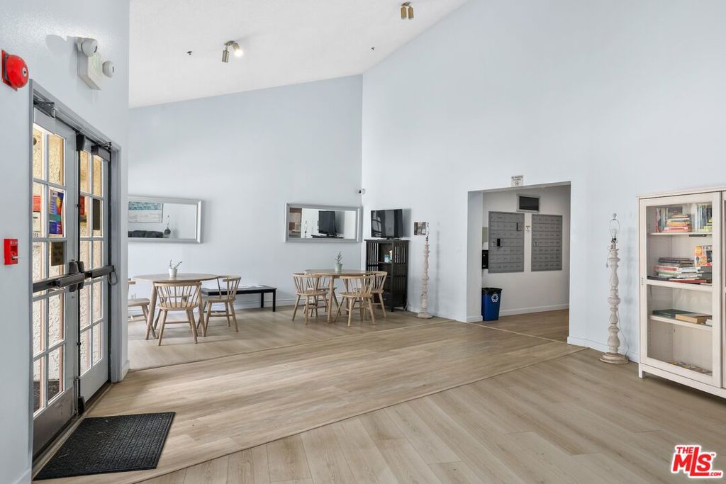 501 N Palisades Drive 103