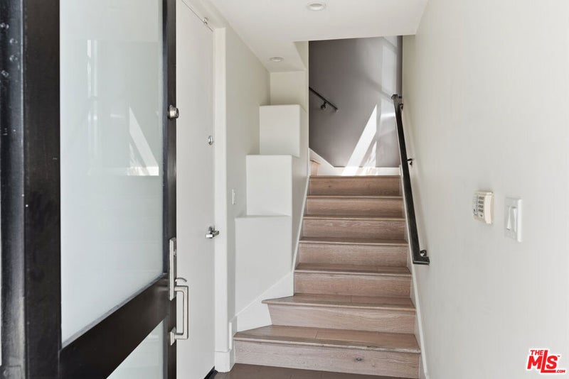 438 Arnaz Drive 106