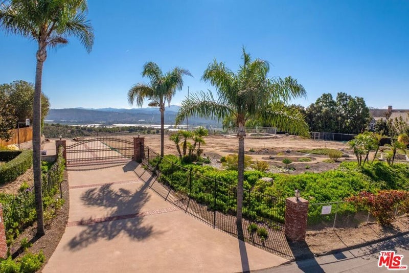 6312 Ridgecrest Lane