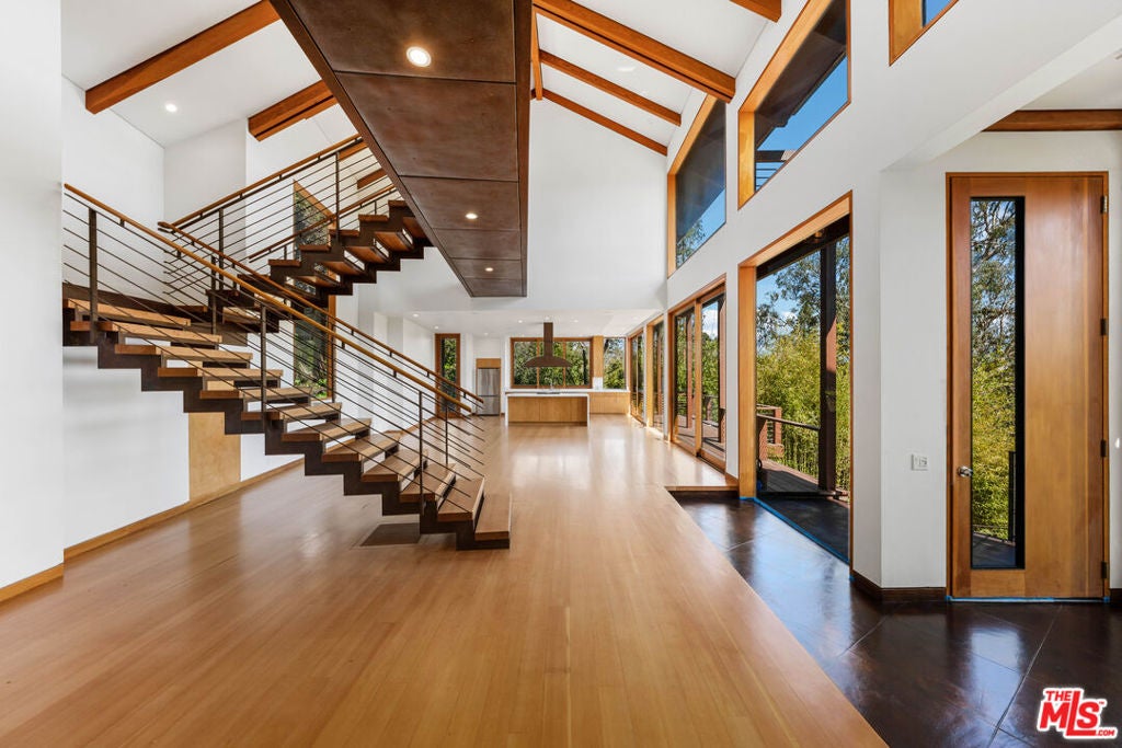 785 Napoli Drive