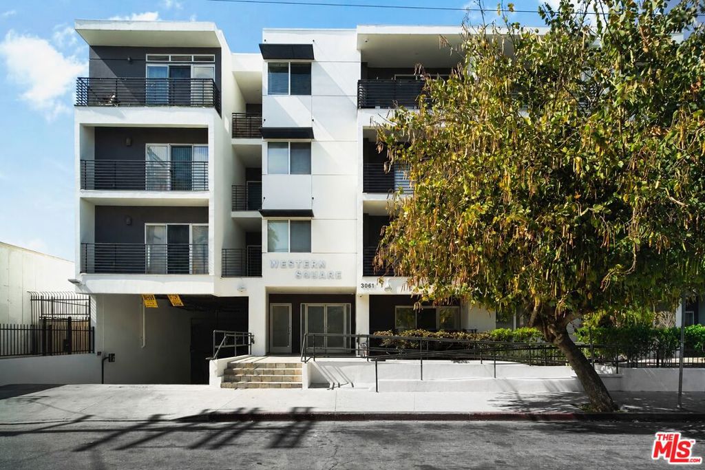 3061 W 12th Place 308