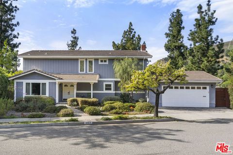 3127 Arrowhead Drive Los Angeles CA 90068