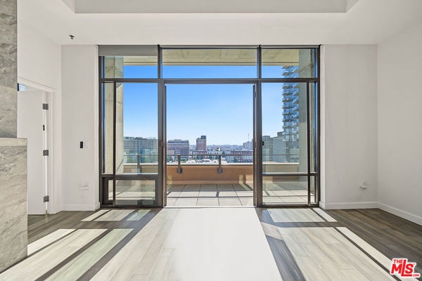 1111 S GRAND AVE PH 6, LOS ANGELES, CA 90015 - Image 33a9283d9cce50e85b00a8fe24f355d6/1063022942