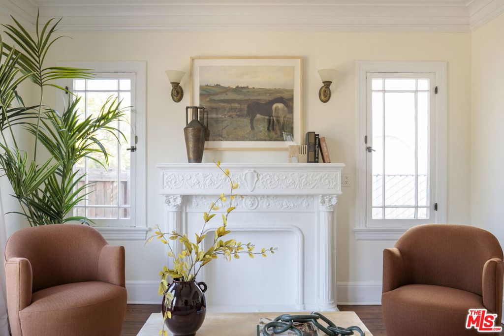 1254 S Tremaine Avenue