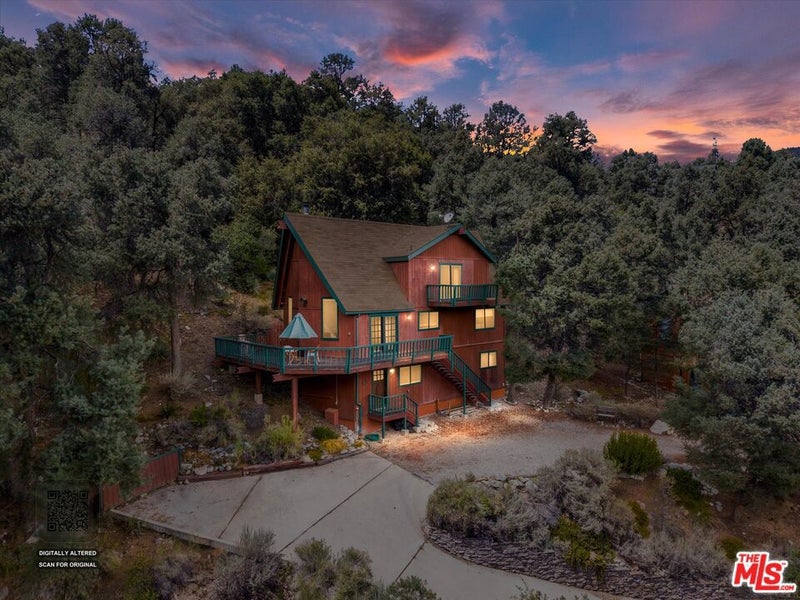14404 Voltaire Drive