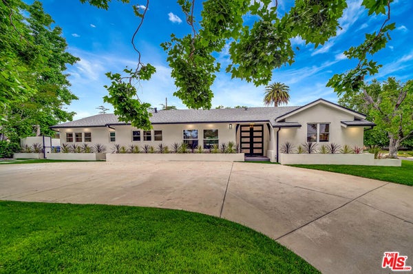 17231 KNAPP ST, NORTHRIDGE, CA 91325 - Image 34150abeca4eac4ffcec509ea5d1e21d/1190694656