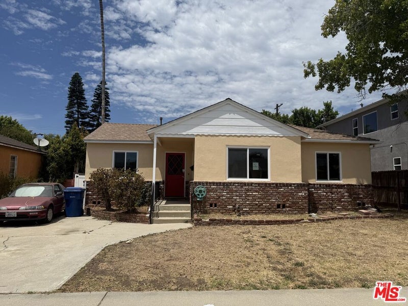 5577 W 82nd Street