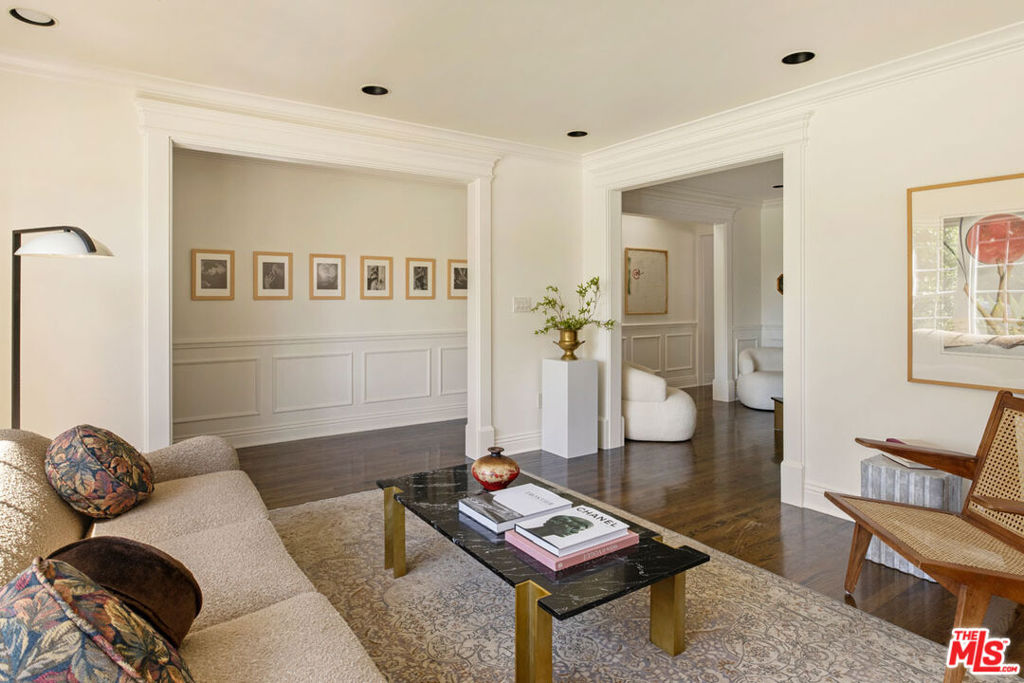 3712 S Muirfield Road