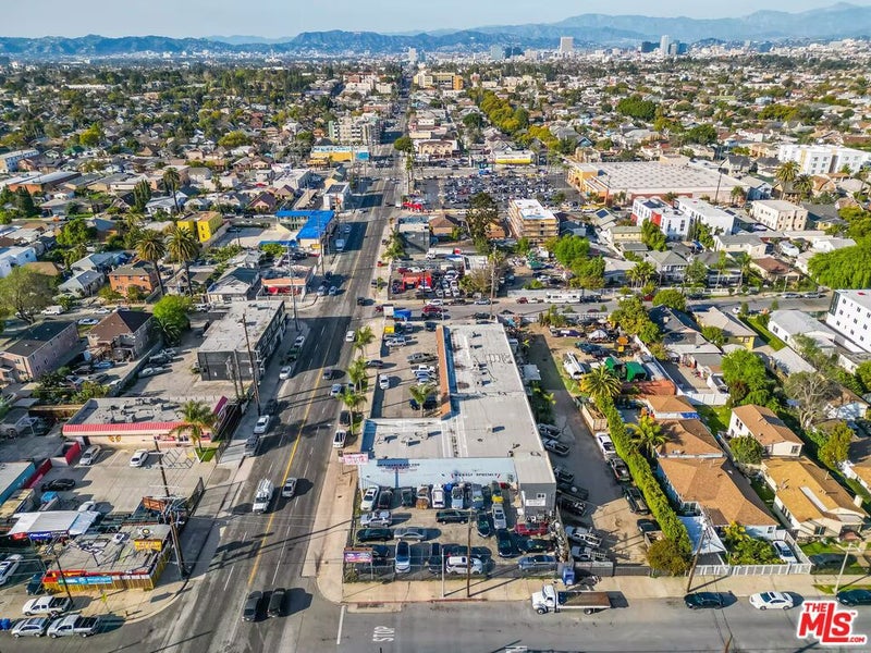 3550 S Western Avenue
