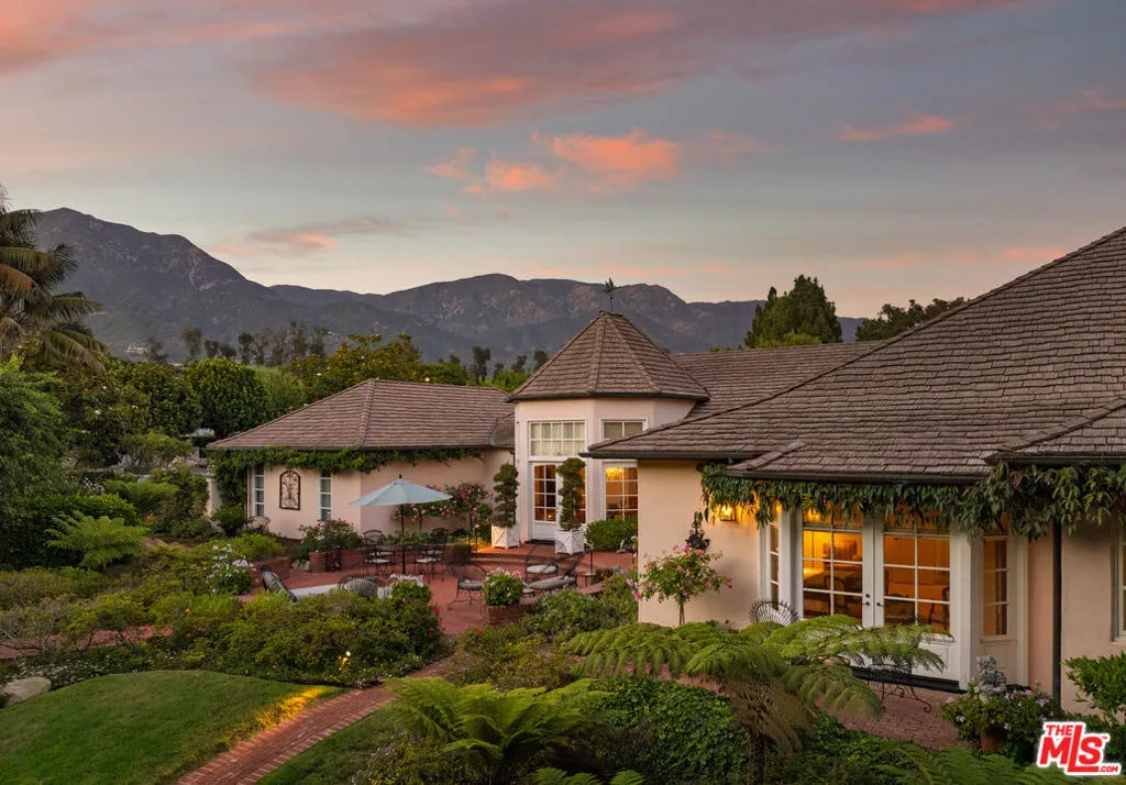 Montecito, California 93108, United States, 2 Bedrooms Bedrooms, ,4 BathroomsBathrooms,Residential,Active,186398