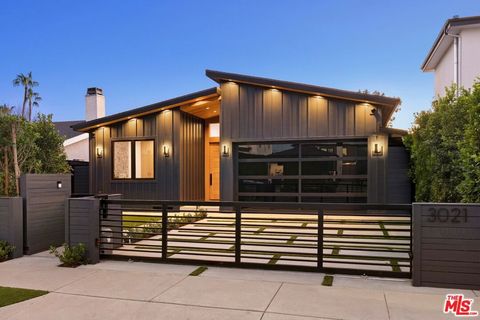 3021 Kelton Avenue Los Angeles CA 90034