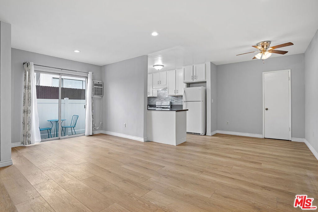 11743 Mayfield 3