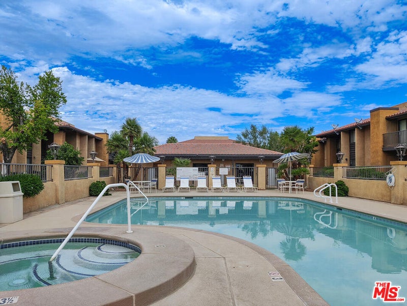 31200 Landau Boulevard 2202