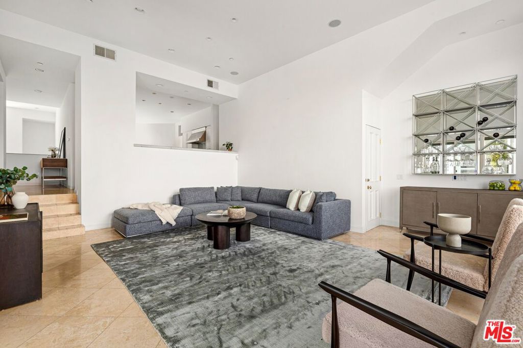 14435 Mulholland Drive