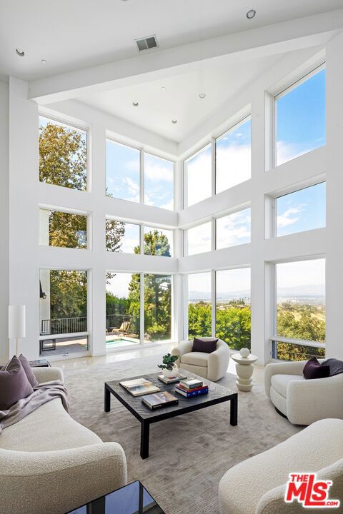 14435 Mulholland Drive