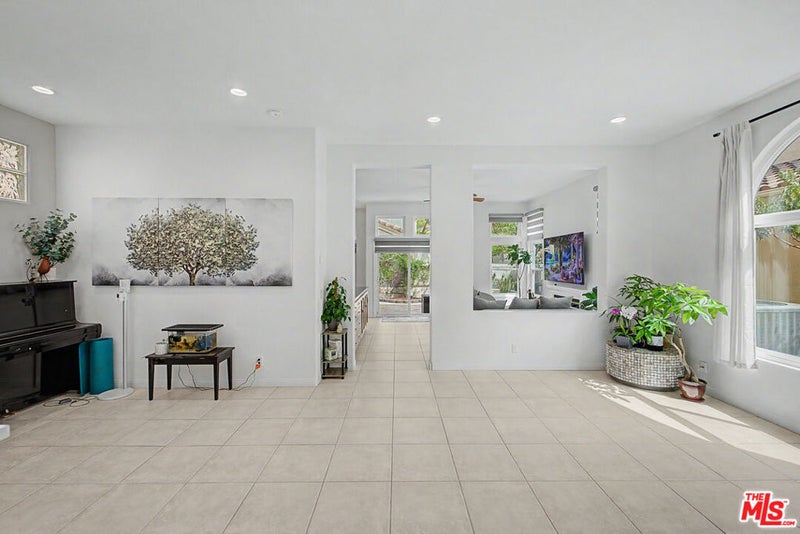 10884 Kimball Place