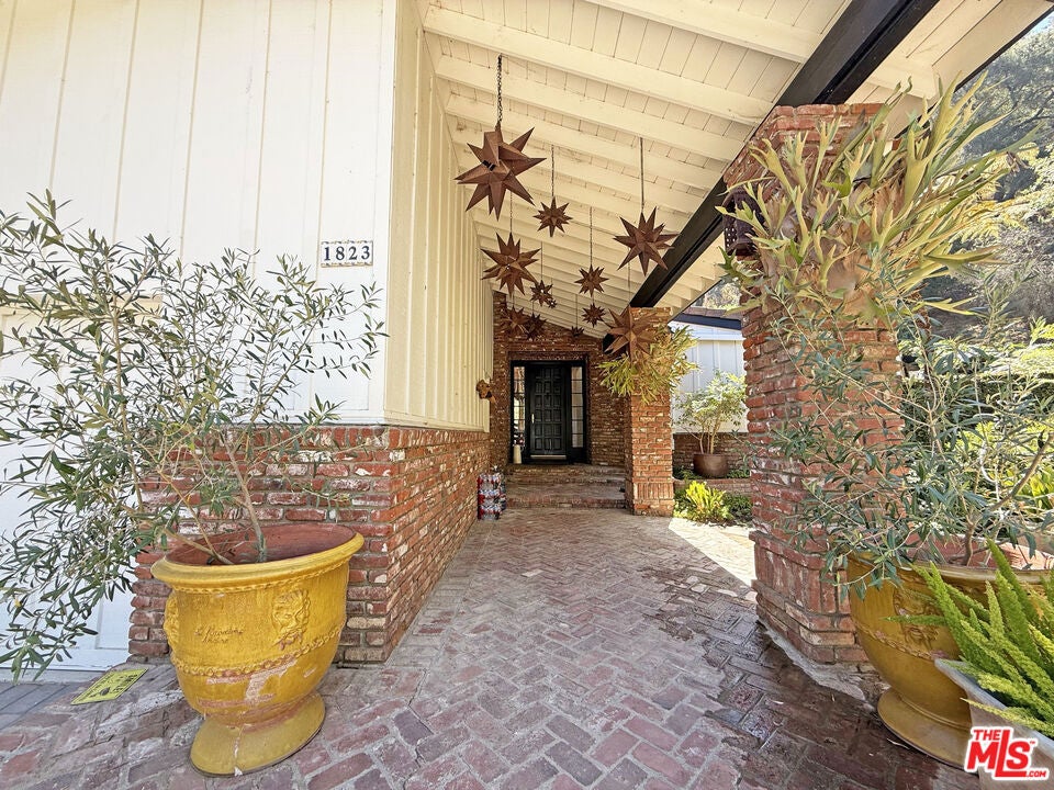 1823 Old Ranch Road