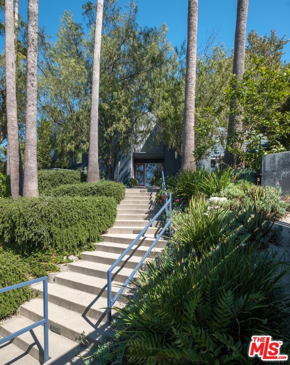 Properties 3 1962 Micheltorena Street